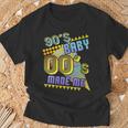 Fiesta De Los 90 Baby 00 Made Me Retrointage Nostalgia De Los 90 Cuello Camiseta unisex Regalos para ancianos