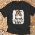 Friends Giving 2024 Thanksgiving Friendsgiving Messy Bun T-Shirt Gifts for Old Men