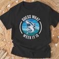 Guess What Week It Is Shark Joke Retro Vintage Ocean T-Shirt Gifts for Old Men