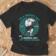 Hockey Sobre Hielo Soy Un Niño De Hockey Como Un Niño Normal Pero Mucho Más Fresco Camiseta unisex Regalos para ancianos
