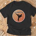 Kung Fu High Kick T-Shirt Geschenke für alte Männer