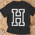 Letter H Bold Outline In Large T-Shirt Geschenke für alte Männer