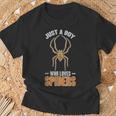 Nur Ein Junge Der Spinnen Liebt Arachnide Spider T-Shirt Geschenke für alte Männer