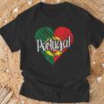 Portugal For Portuguese Heart Flag For Portugal T-Shirt Geschenke für alte Männer