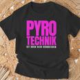 Pyrotechnik Ist Doch Keinerbrechen Hüftgold Eggers Outfit T-Shirt Geschenke für alte Männer