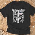 Ribcage Transgender Heart Transsexual Trans Pride Flag Lgbt T-Shirt Geschenke für alte Männer