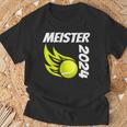 Team Club Tennis Meister 2024 Climber Fan Trainer T-Shirt Geschenke für alte Männer