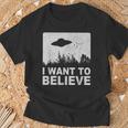 I Want To Believe I Aliens Ufo Area 51 Roswell T-Shirt Geschenke für alte Männer