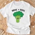 Broc N Rollegetable Broccoli Pun Rock N' Roll Maglietta Regalos para ancianos