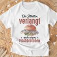 Die Situationerlangt Nach Einem Fischbrötchen T-Shirt Geschenke für alte Männer