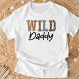 Wild Daddy Zoo Born Wild Birthday Safari Jungle Maglietta Regalos para ancianos