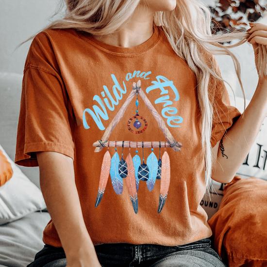 Cute Dreamcatcher With Feathers Wild And Free Bohemian Boho Women s Oversized Comfort T Shirt Monsterry